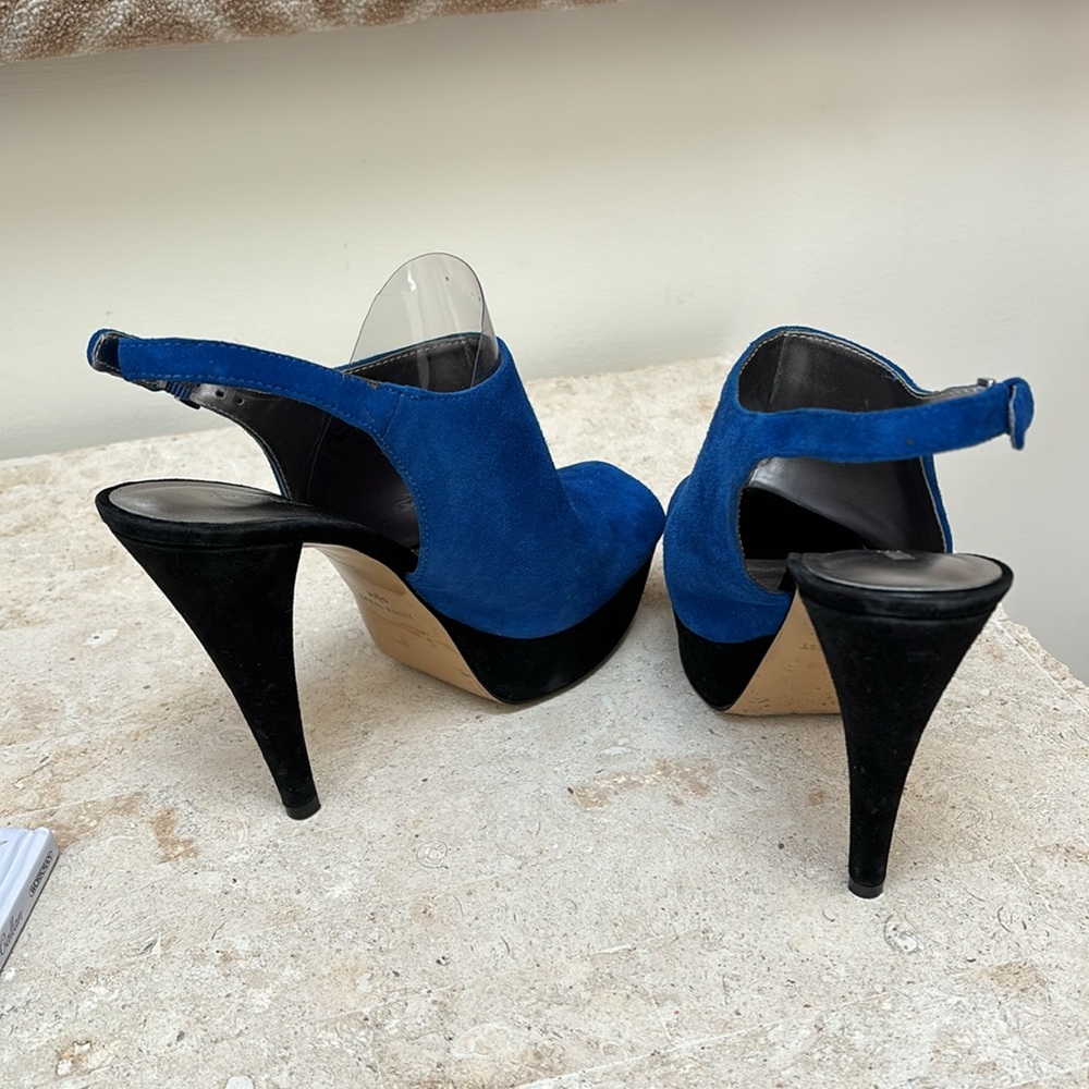 Womens shoe - Picture 2 of 2